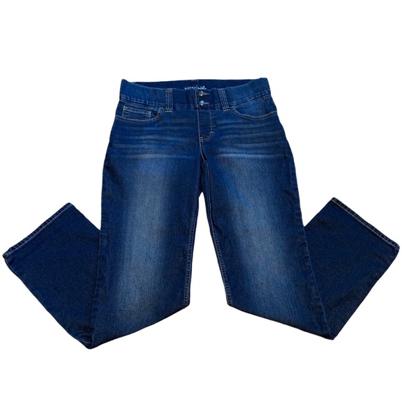 riders pull on jeans